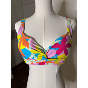 Lands’ End Women's Bikini Top Size 6 Multi-color